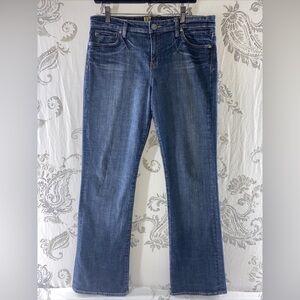 Kut From The Kloth Women's Boot
Cut Jeans Style KP011A3M03 Size 12